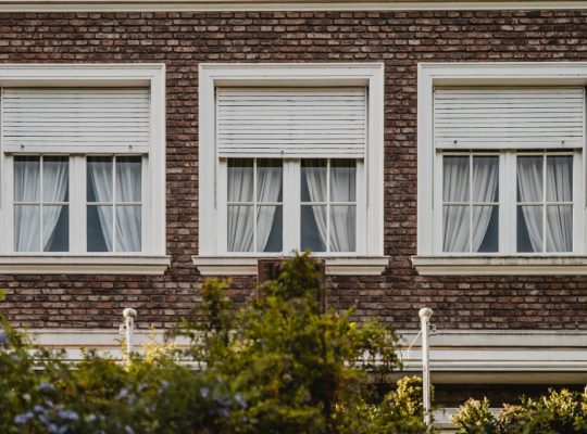 Réparateur de volet roulant à Strasbourg : faire le bon choix dans une grande ville